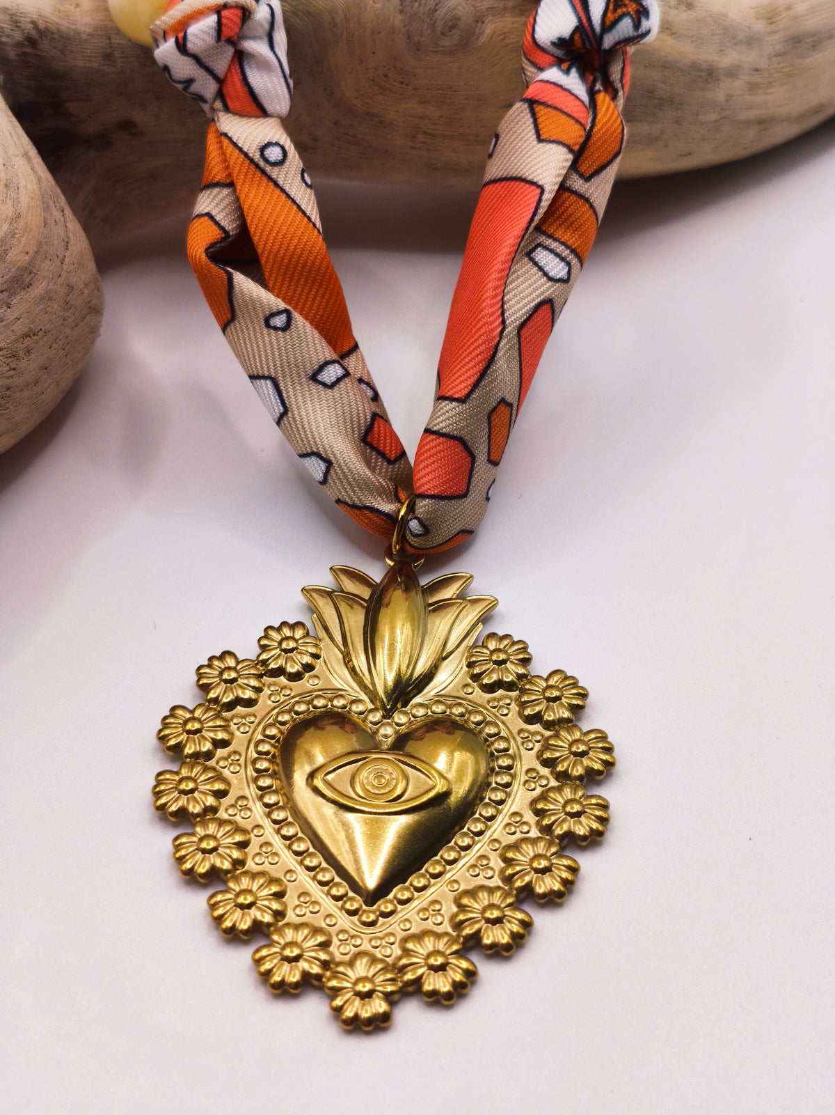Collier Foulard Cœur