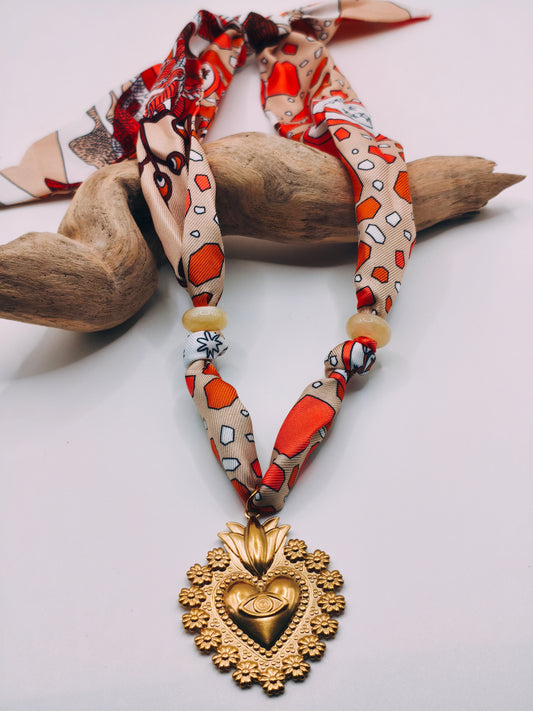 Collier Foulard Cœur