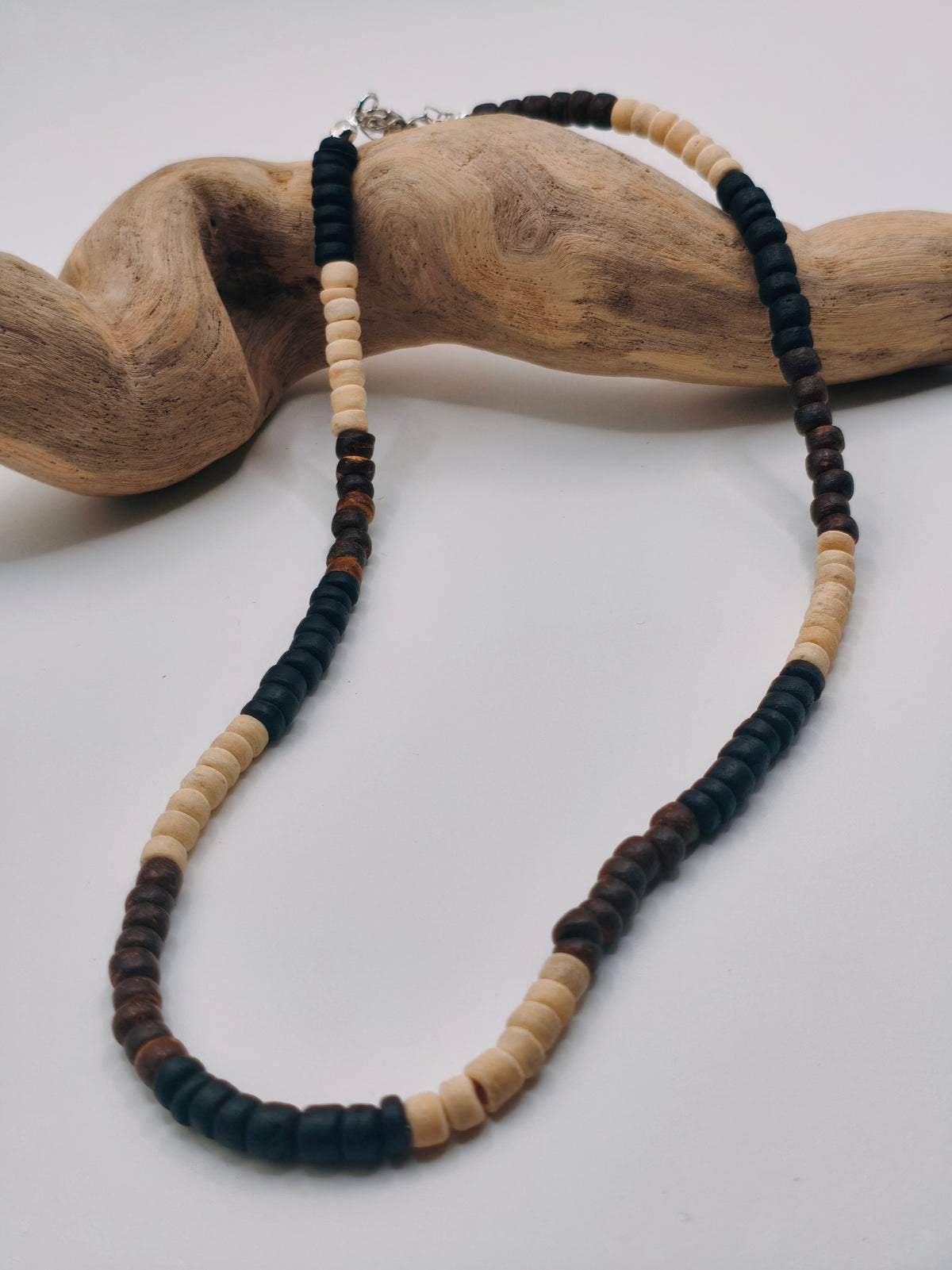 Collier Bois Blanc